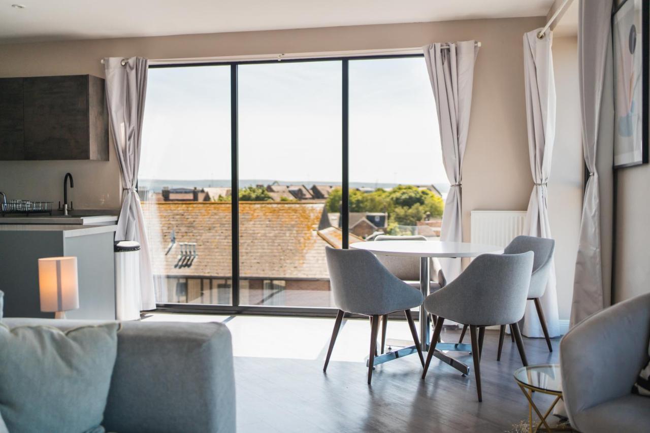 Apartamento Penthouse - Harbour Views Poole Exterior foto